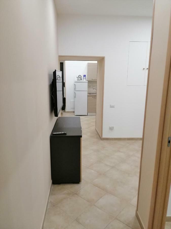 Ad Un Passo Dal Duomo "2" Apartment Naples Exterior photo